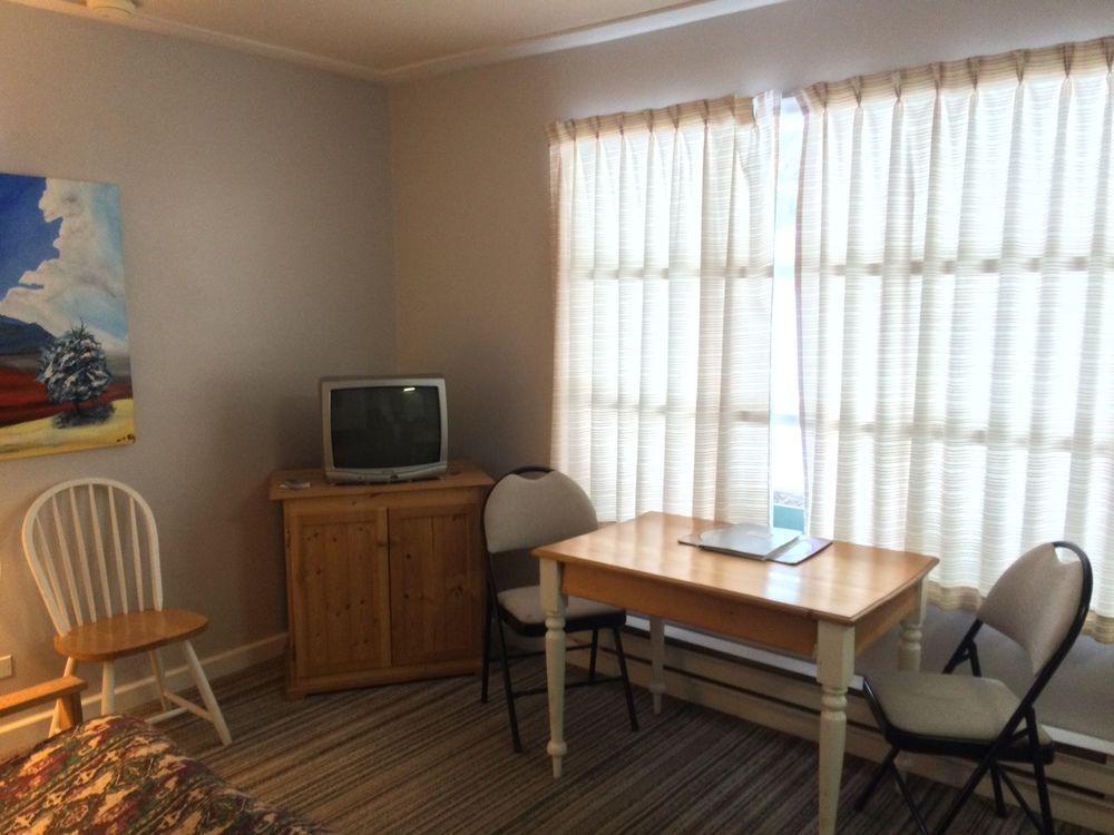 Reno Motel Salmo Extérieur photo