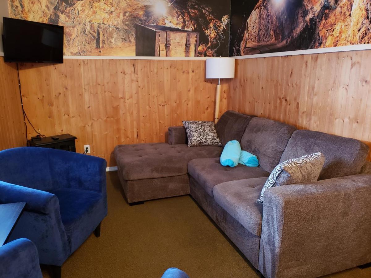 Reno Motel Salmo Extérieur photo